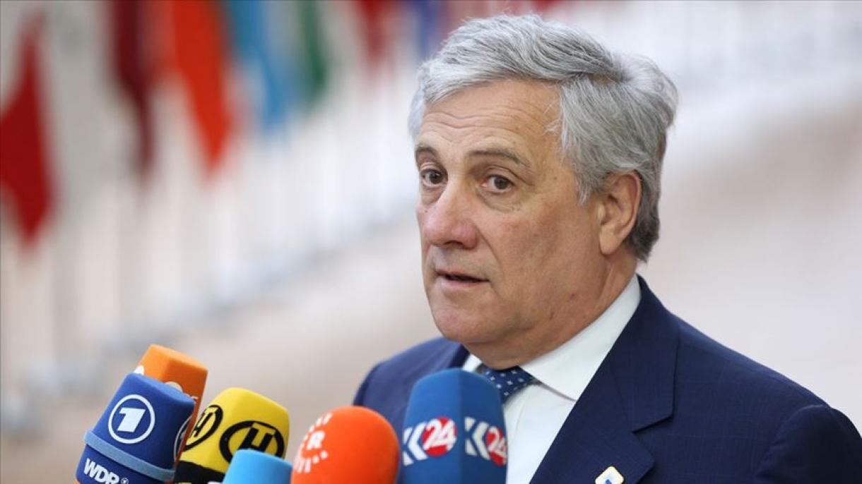 Antonio Tajani: "A UE deve ter um exército para manutenção da paz e prevenção de conflitos"