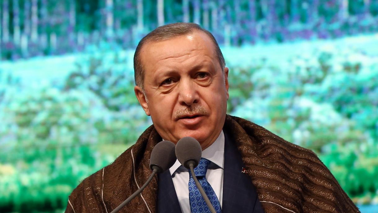 Erdoğan: Az USA-nak nincs joga katonákat tartani Munbidzsban