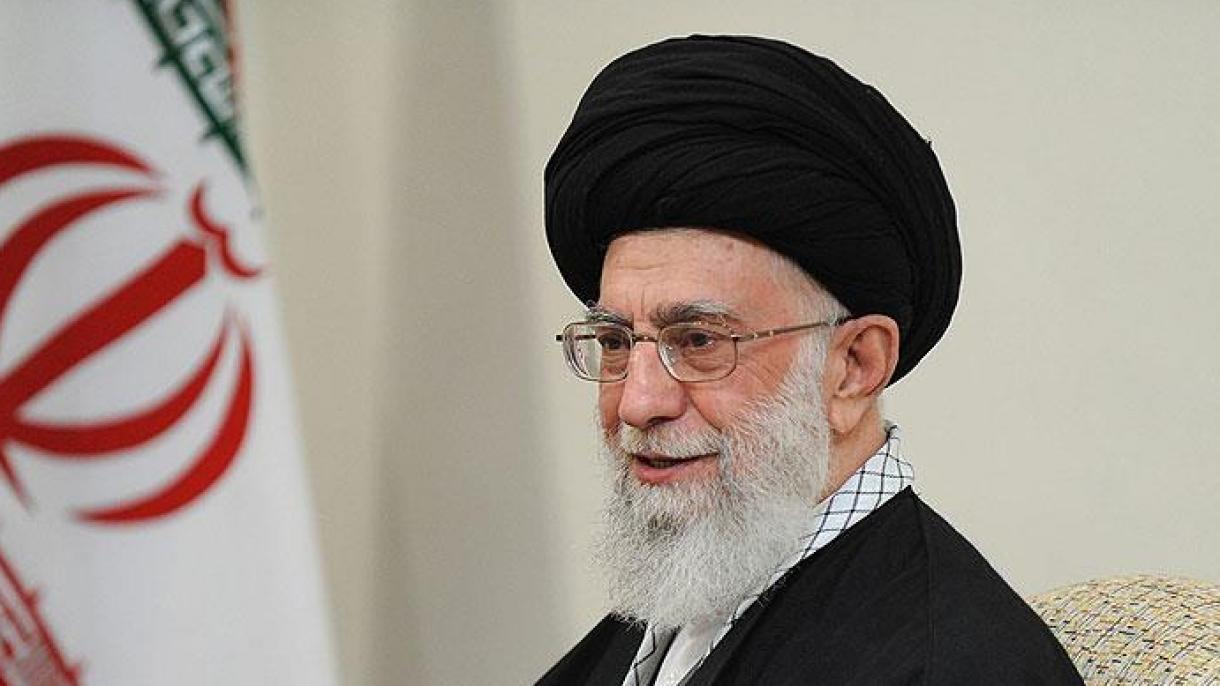 Hamaneý Prezident Ruhana we hökümediň resmilerine ýüzlenip çykyş etdi
