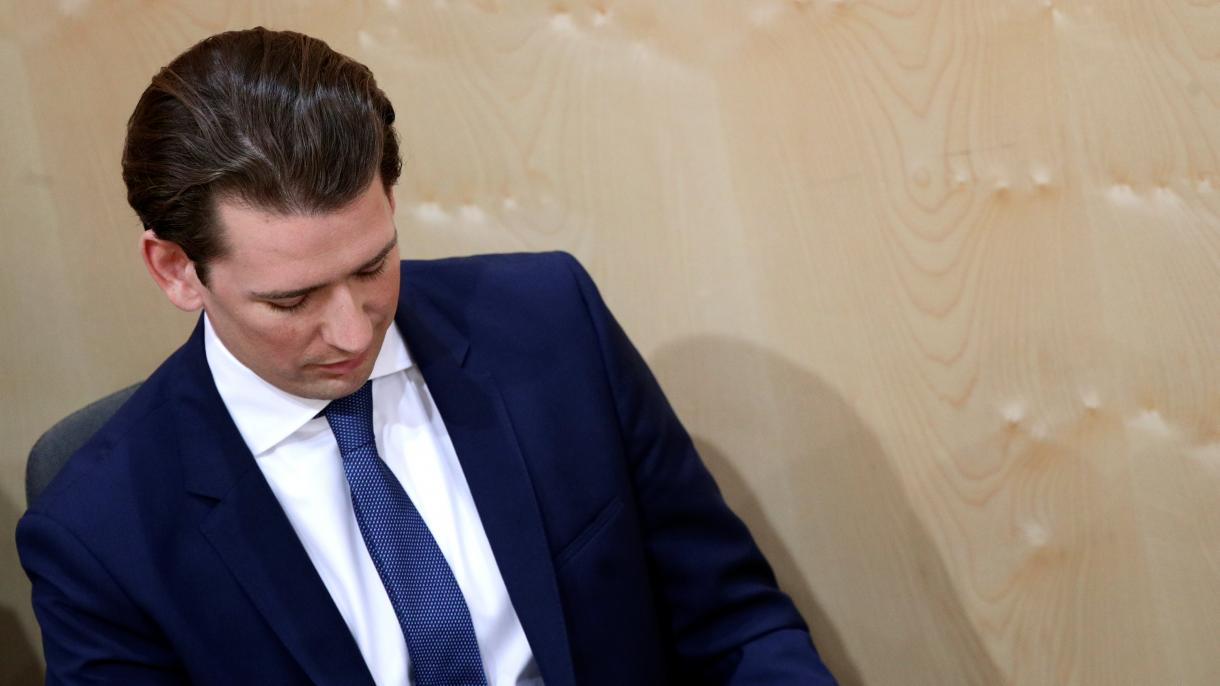 Cae el gobierno austriaco en una moción de censura