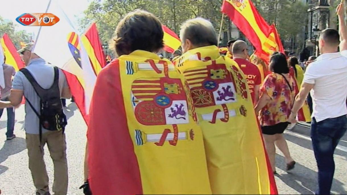 تظاهرات حمایت از وحدت اسپانیا در بارسلونا