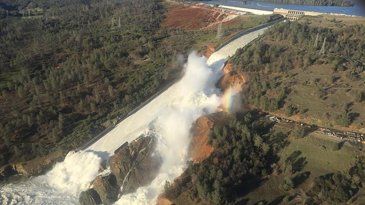 美国最高水坝可能溃坝 附近居民紧急疏散
