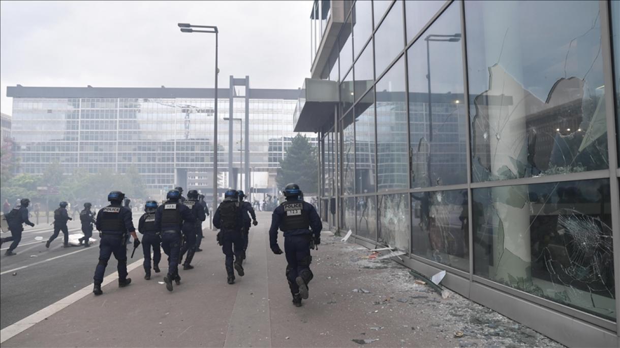 ششمین روز اعتراضات در فرانسه؛ بازداشت 157 نفر