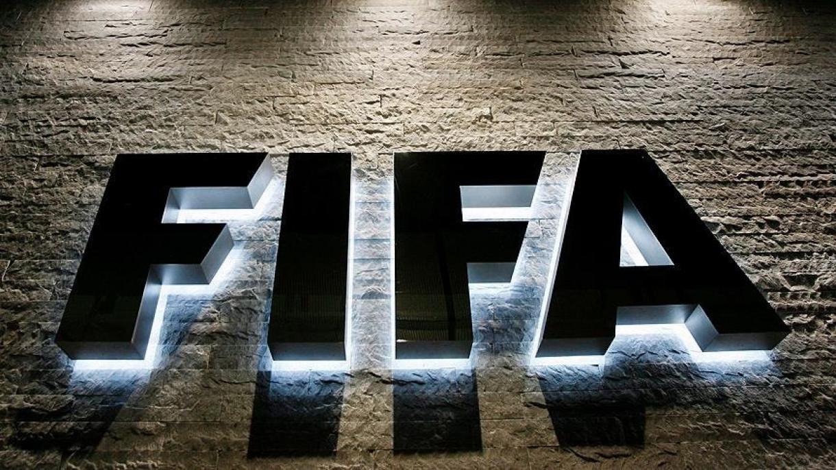 La FIFA adopta medidas contra Rusia: encuentros sin bandera, himno ni nombre