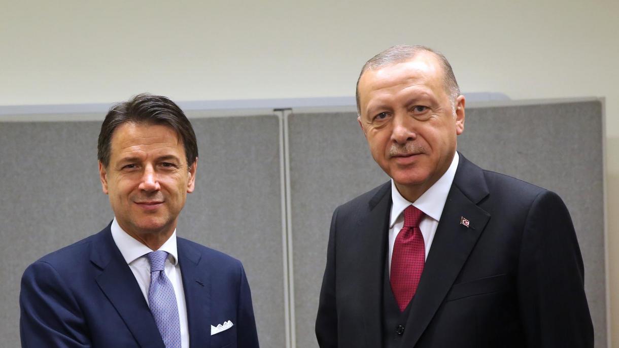 Premier italiano Conte viene in Turchia