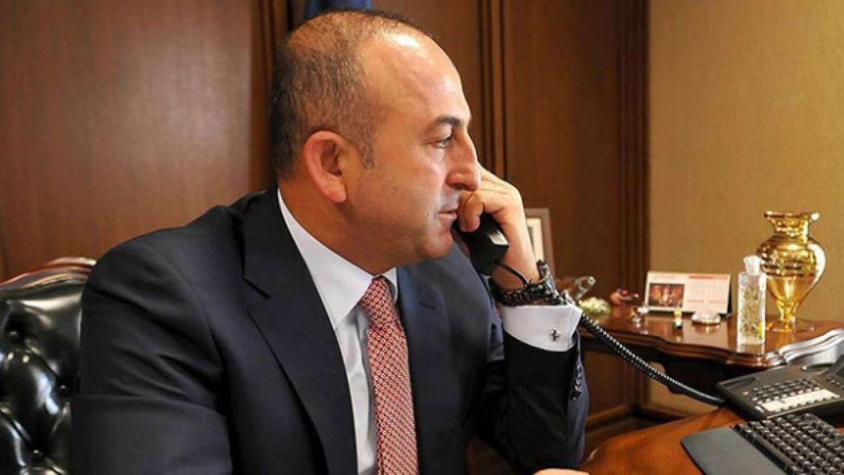 Türkiýäniň Daşary işler ministri Pakistanly kärdeşi bilen telefon arkaly söhbetdeş boldy
