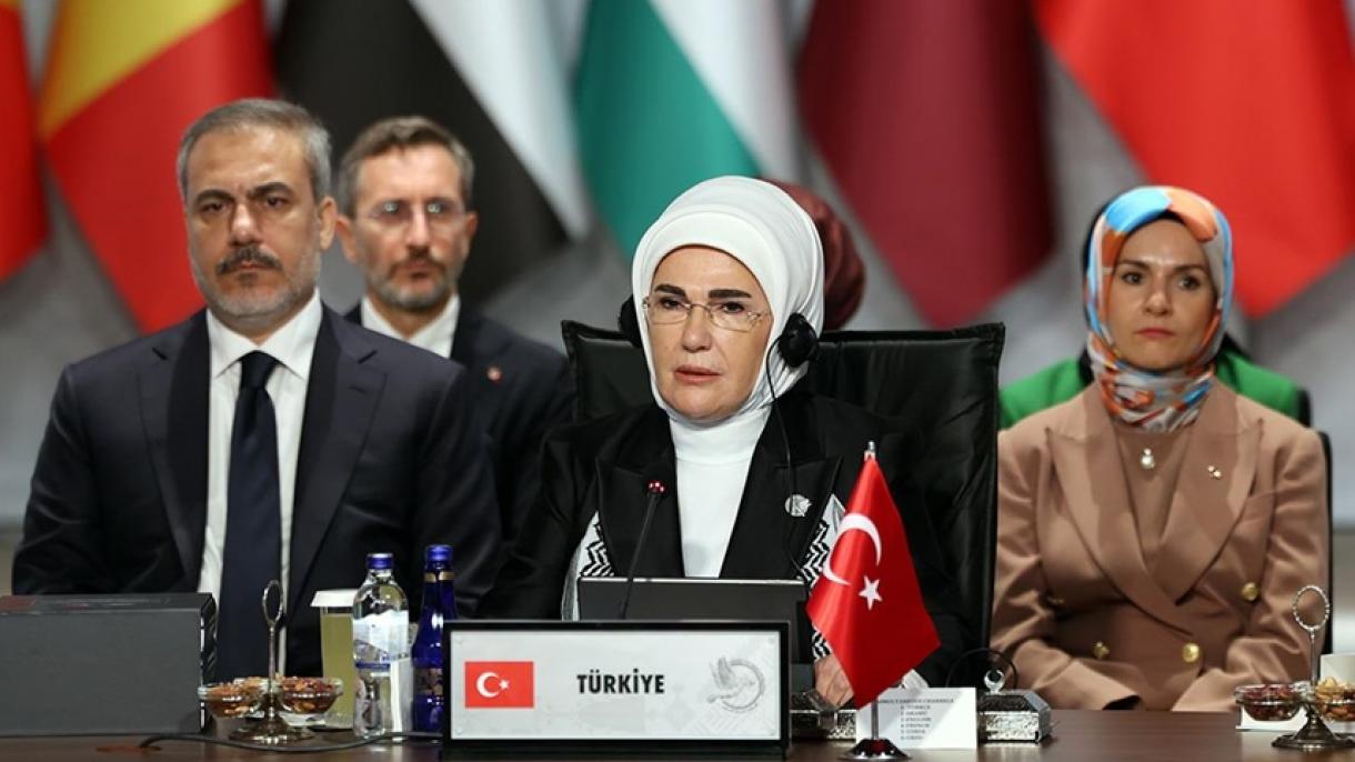 Emine Erdogan: "Quale soglia critica di morte state aspettando per fermare questa atrocità?”