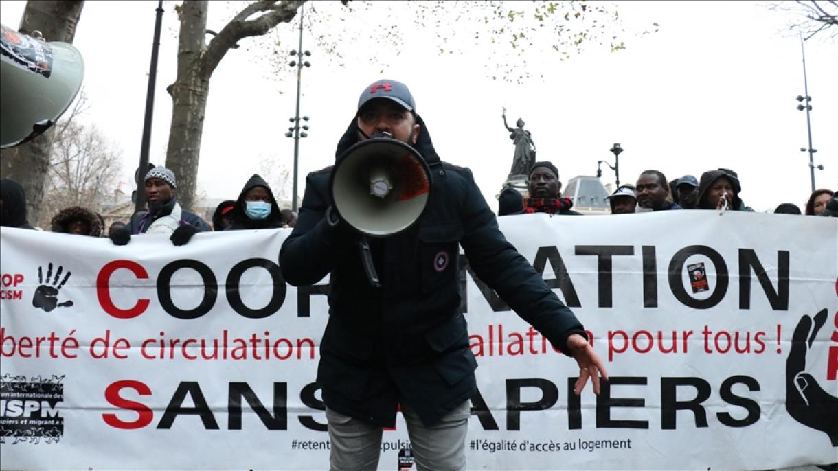 مخالفان در فرانسه قانون مهاجرت را به شورای قانون اساسی منتقل کردند