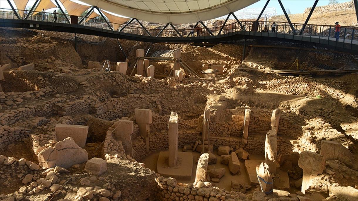 La réplica de la estela de Göbeklitepe se exhibirá en Qatar