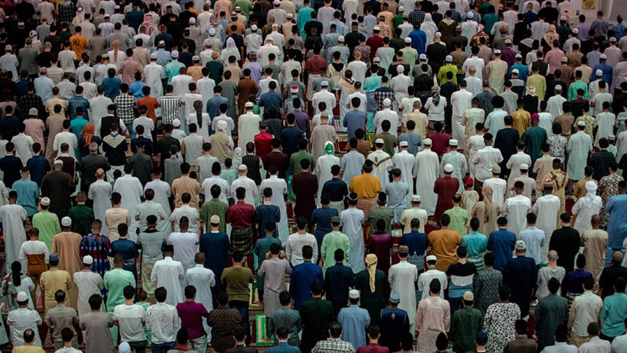 Ramadáni ünnep a világban