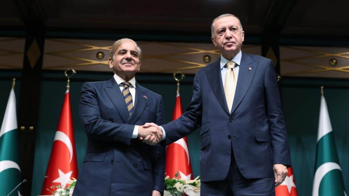 وزیراعظم شہباز شریف کا دورہ ترکی ، سٹرٹیجک تعلقات اور مضبوط اقتصادی شراکت داری کے فروغ پر زور