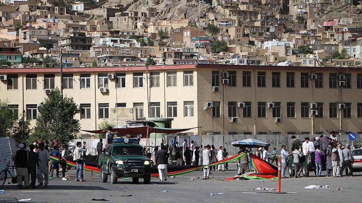 افغانستان: بم دھماکے میں رکنِ پارلیمنٹ سمیت  تین افراد زخمی