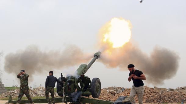 Tropas de Irak reanudan operaciones para recuperar Mosul