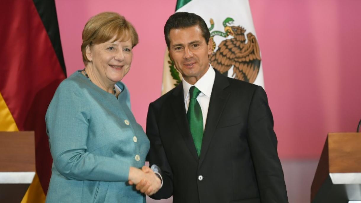 Merkel y Peña Nieto unifican las fuerzas por el libre comercio