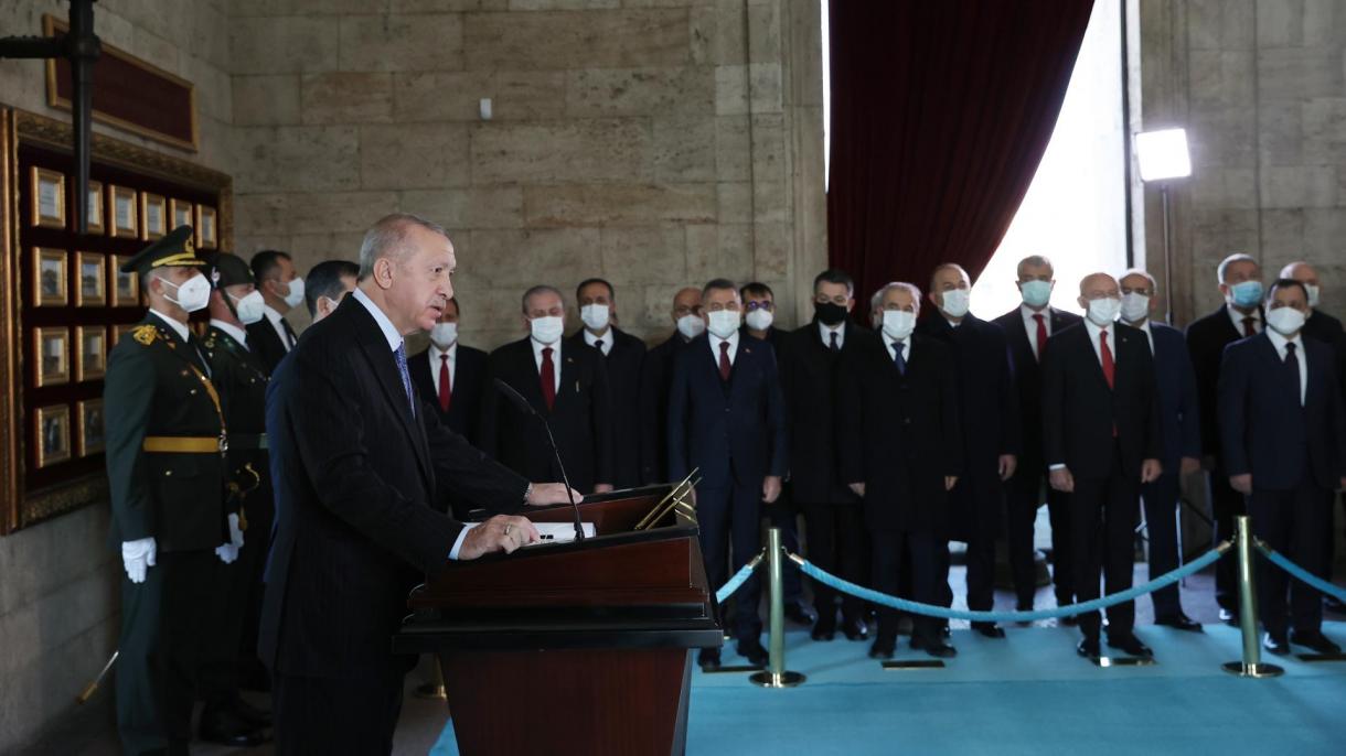 اردوغان و ارکان دولتی ترکیه در آرامگاه آتاترک کبیر حضور یافتند