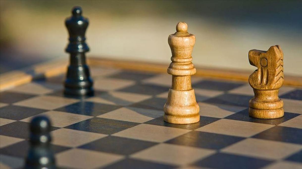 Шахмат шеберлері онлайн бәсекеге түседі