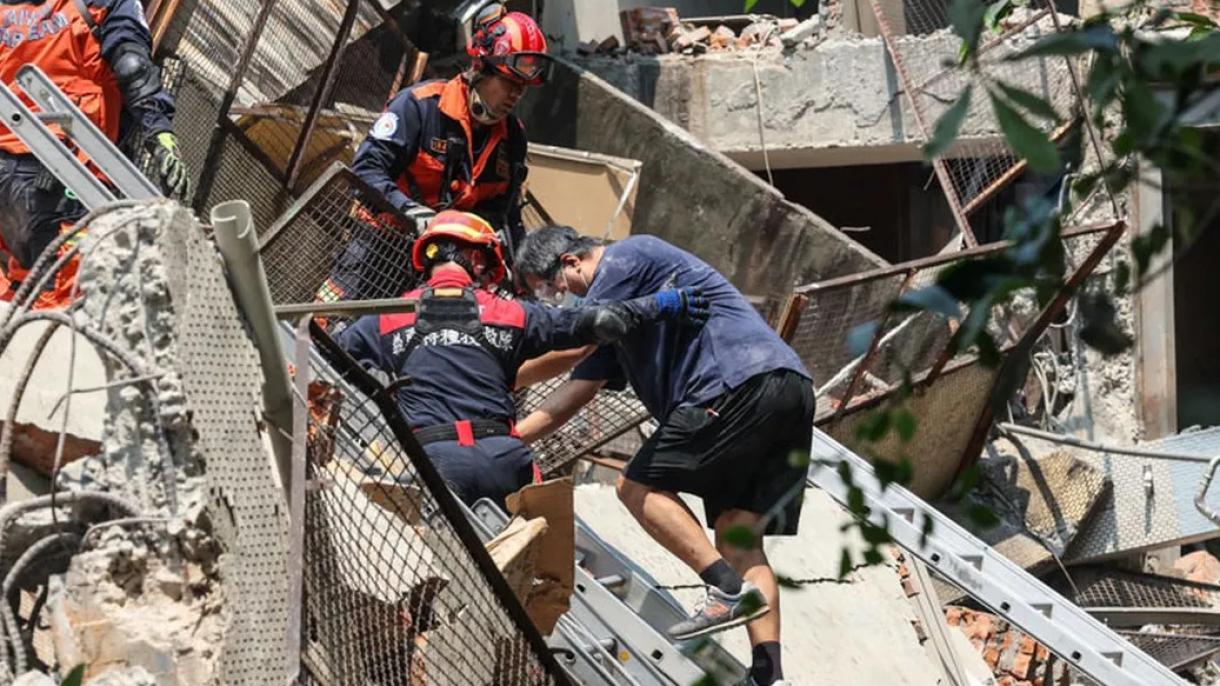 تایوان-دا زلز‌له نتیجه‌سینده اؤلن‌لرین سایی 10-ا چاتیب