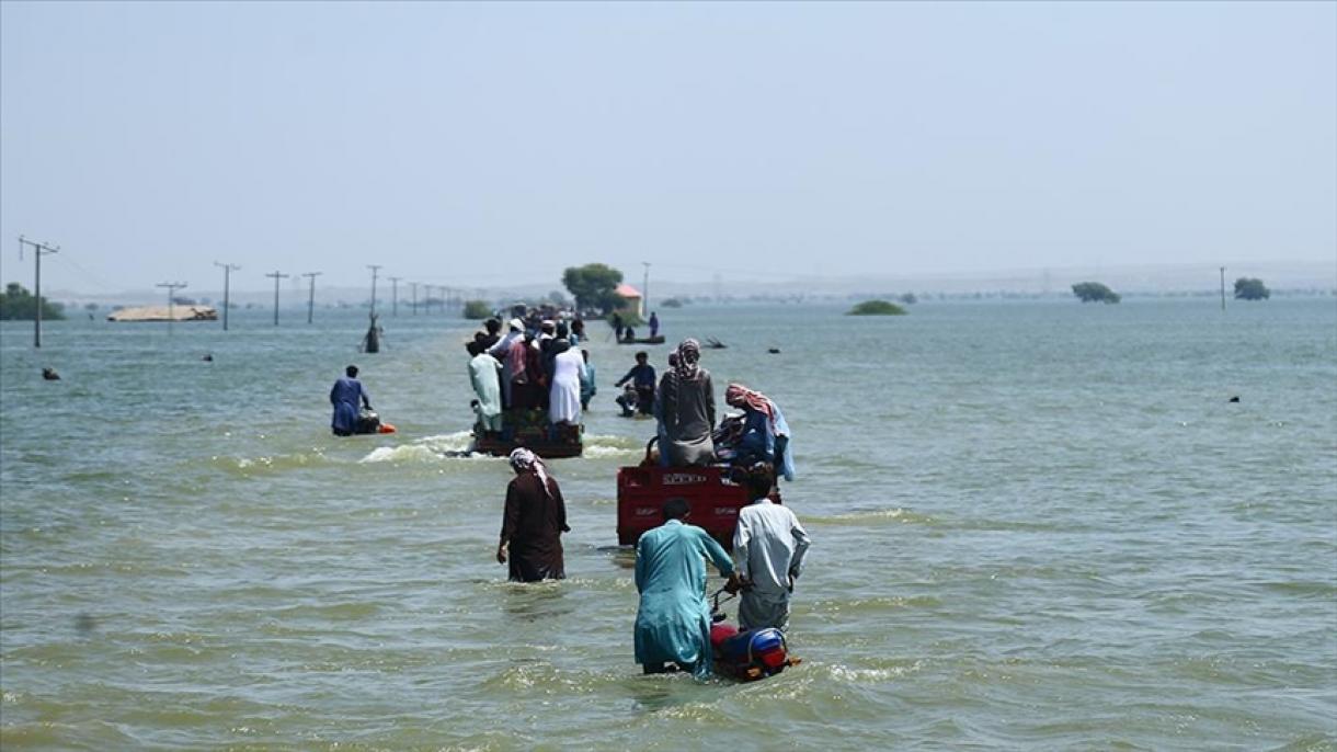 Banco Mundial proporcionará 2 mil millones de dólares a Pakistán devastado por inundaciones