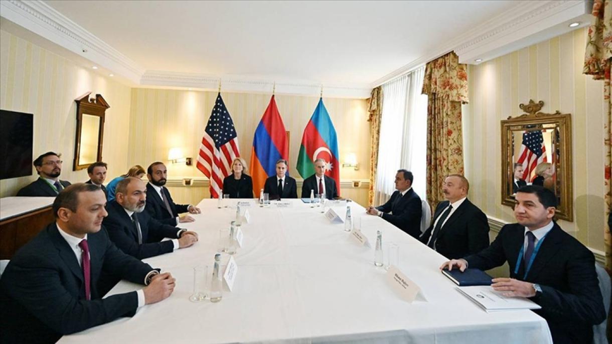 美国国务卿会见阿塞拜疆和亚美尼亚领导人