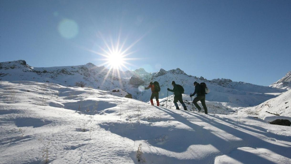 اجساد پنج کوهنورد در  اشترانکوه لرستان پیدا شدند