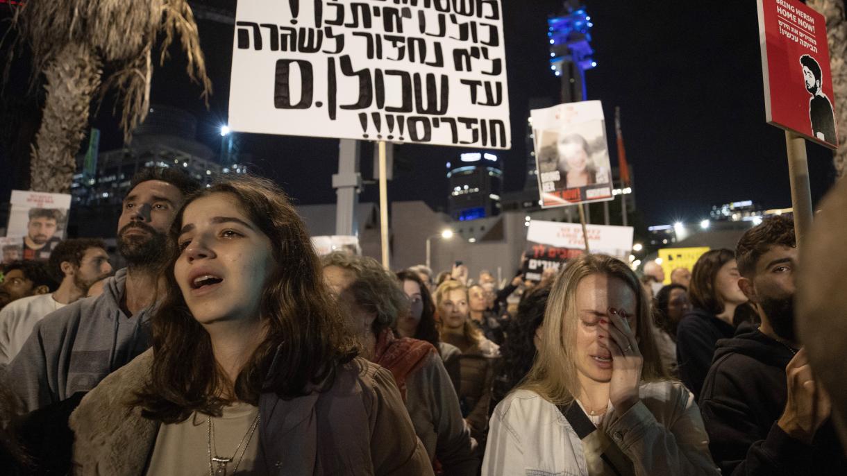 netanyahu'yu protesto.jpg