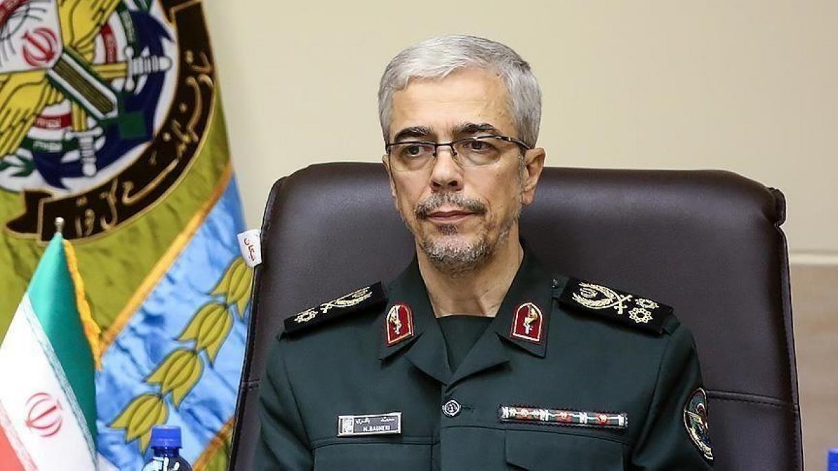 رئیس ستاد کل نیرو‌های مسلح ایران با وزیر دفاع جمهوری آذربایجان به صورت تلفنی گفتگو کرد