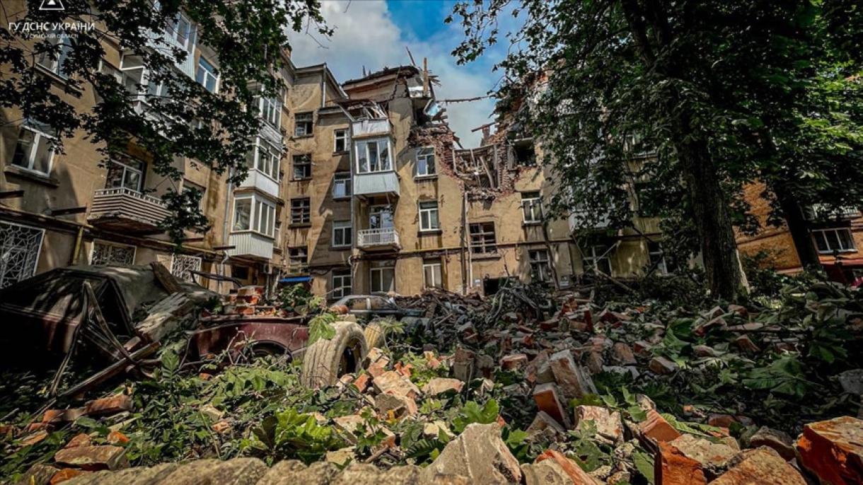 Ministro del Interior ucraniano: Al menos cuatro muertos en ataque ruso con misiles contra la ciudad