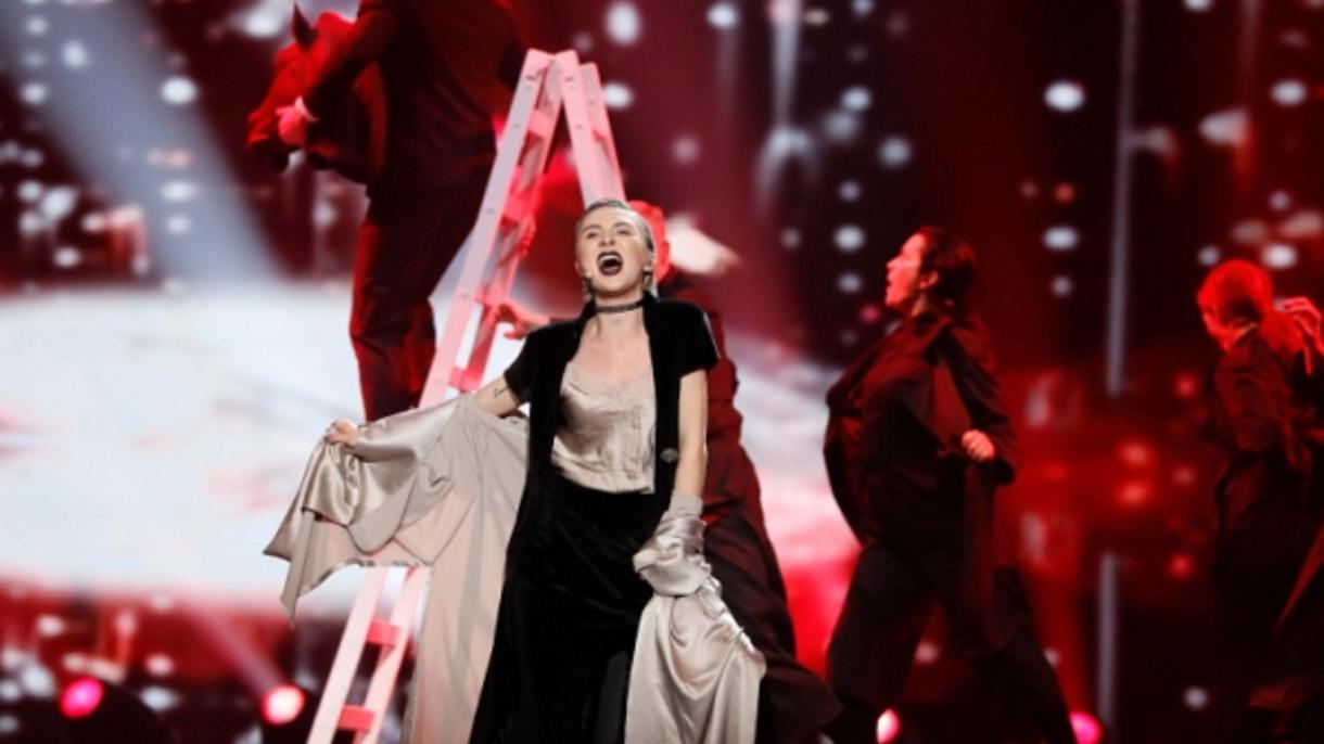 Azərbaycan "Eurovision 2017"də finala çıxdı