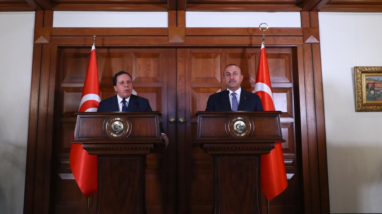 Turquia e Tunísia em favor da solução com diálogo da crise com o Qatar