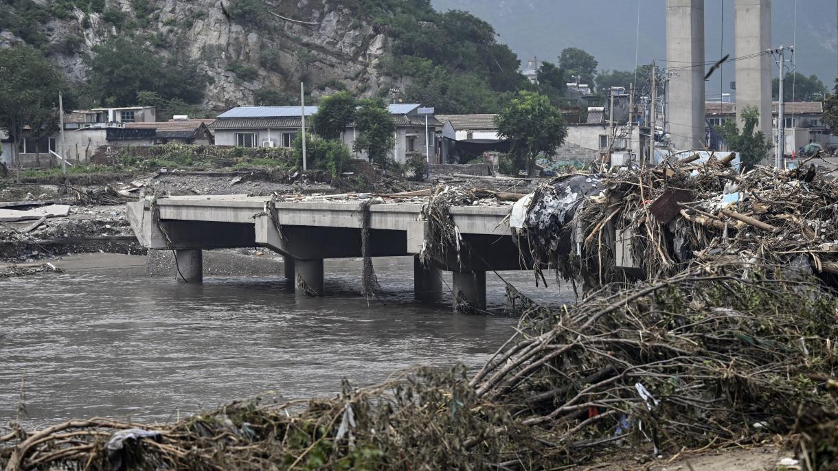 El tifón Doksuri en China deja al menos 1,2 millones de evacuados