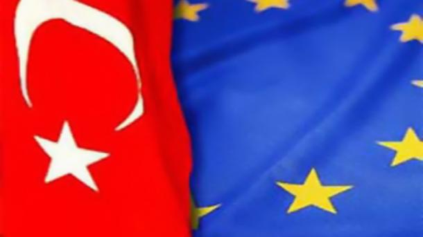 Acord de principiu ıntre Turcia şi UE