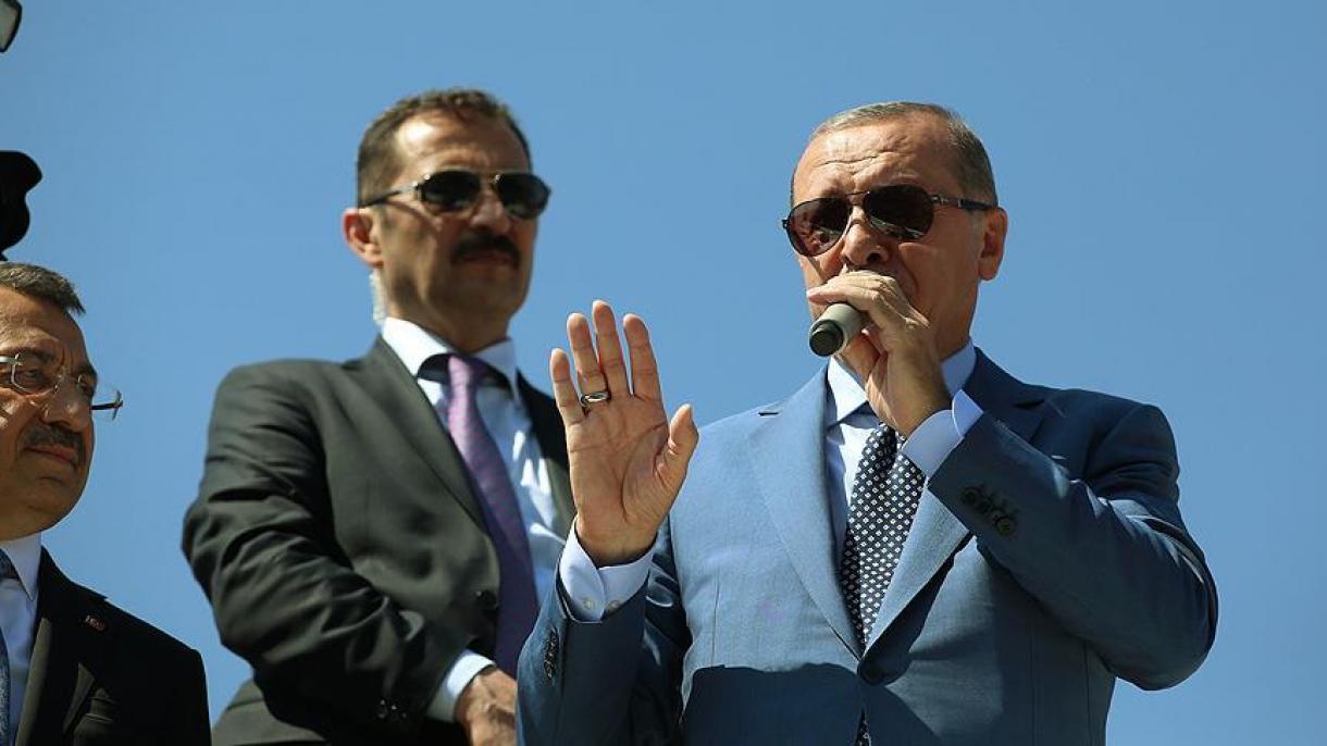 اردوغان: تورک میللتی‌ 1071ده مالازگیرد-ده نئجه بیر میللت اولدوغونو بوتون عالمه اعلان ائتدی