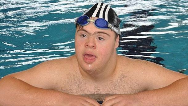 Európa-bajnok lett a török Down-szindrómás úszó