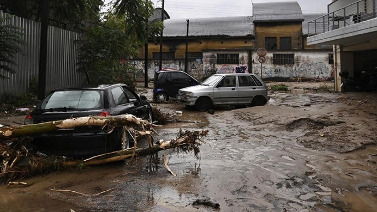 希腊自5日以来发生的洪灾致死亡人数升至4人