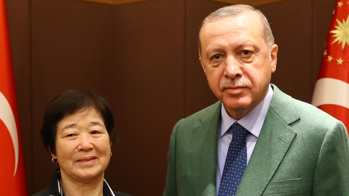 O Presidente Erdogan se encontrou com a verdadeira Ayla, Eunja Kim