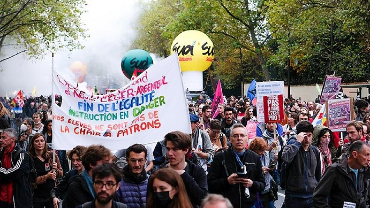 Manifestaciones en París con la demanda del alza de salarios