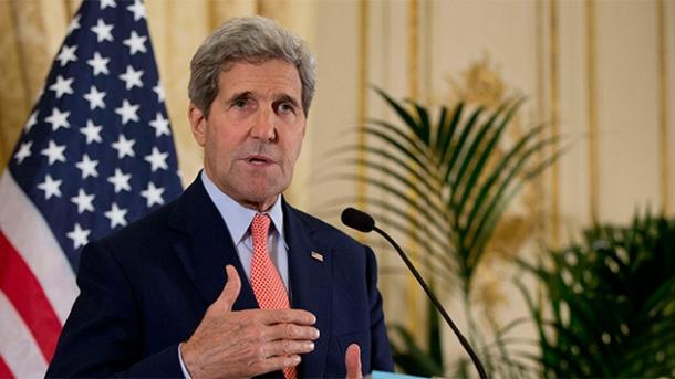 Kabulba érkezett Kerry, hogy megerősítse az egységkormány amerikai támogatását
