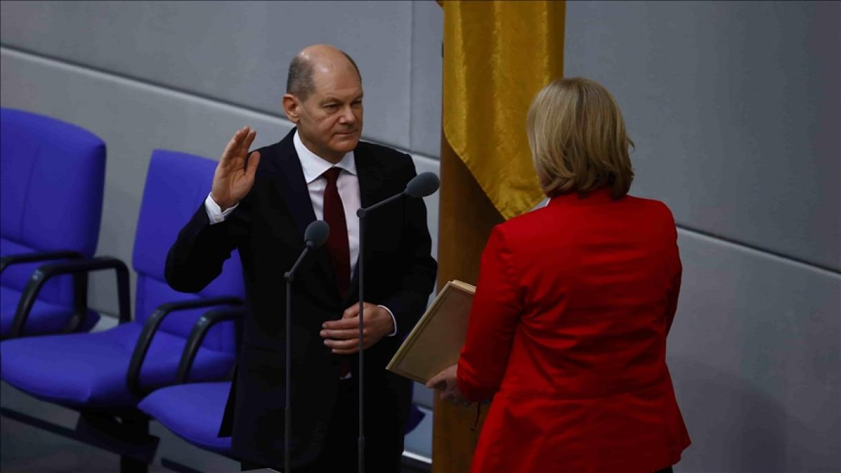 El socialdemócrata Scholz se juramenta como nuevo canciller de Alemania