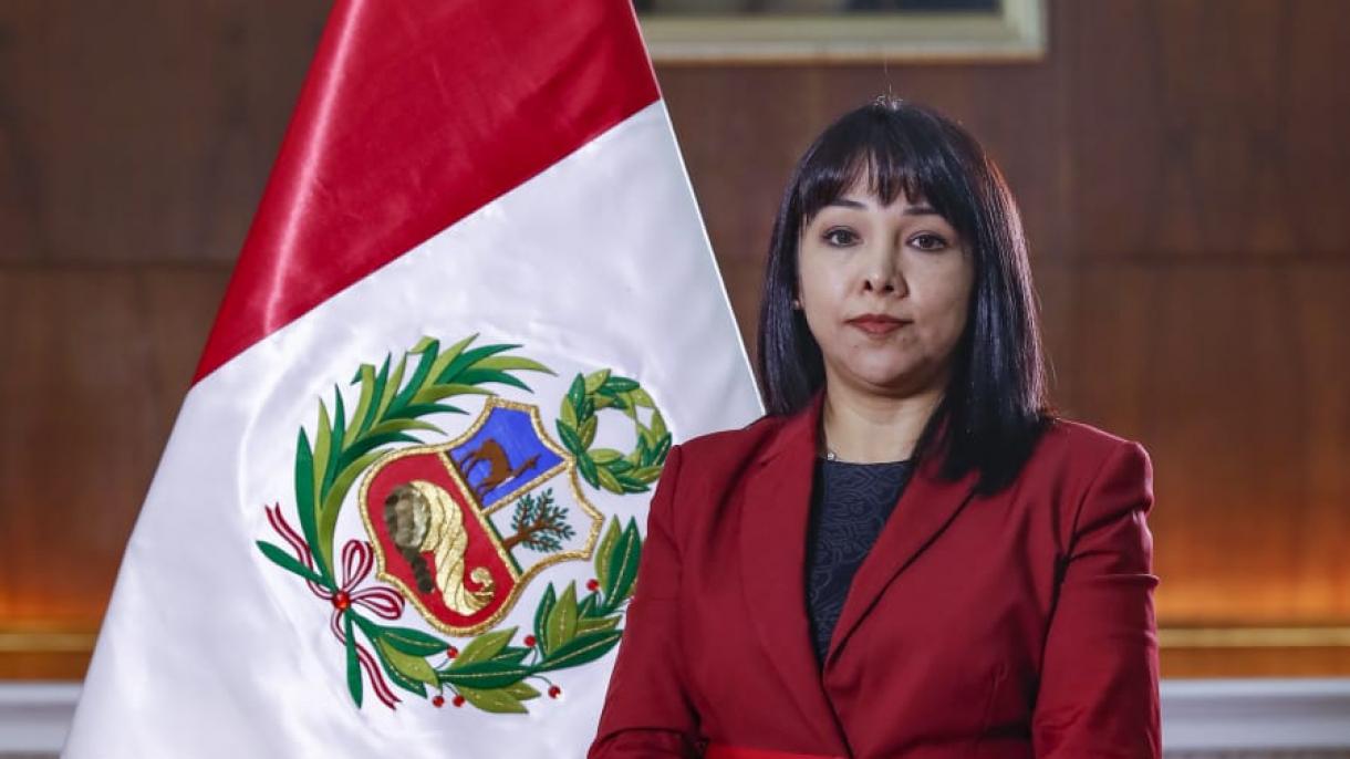 Prestó juramento la nueva presidenta del Consejo de Ministros de Perú
