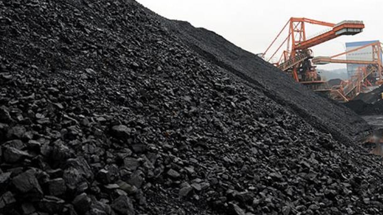 لهستان طی قانونی به توزیع زغال سنگ در کشور سهولت می‌بخشد