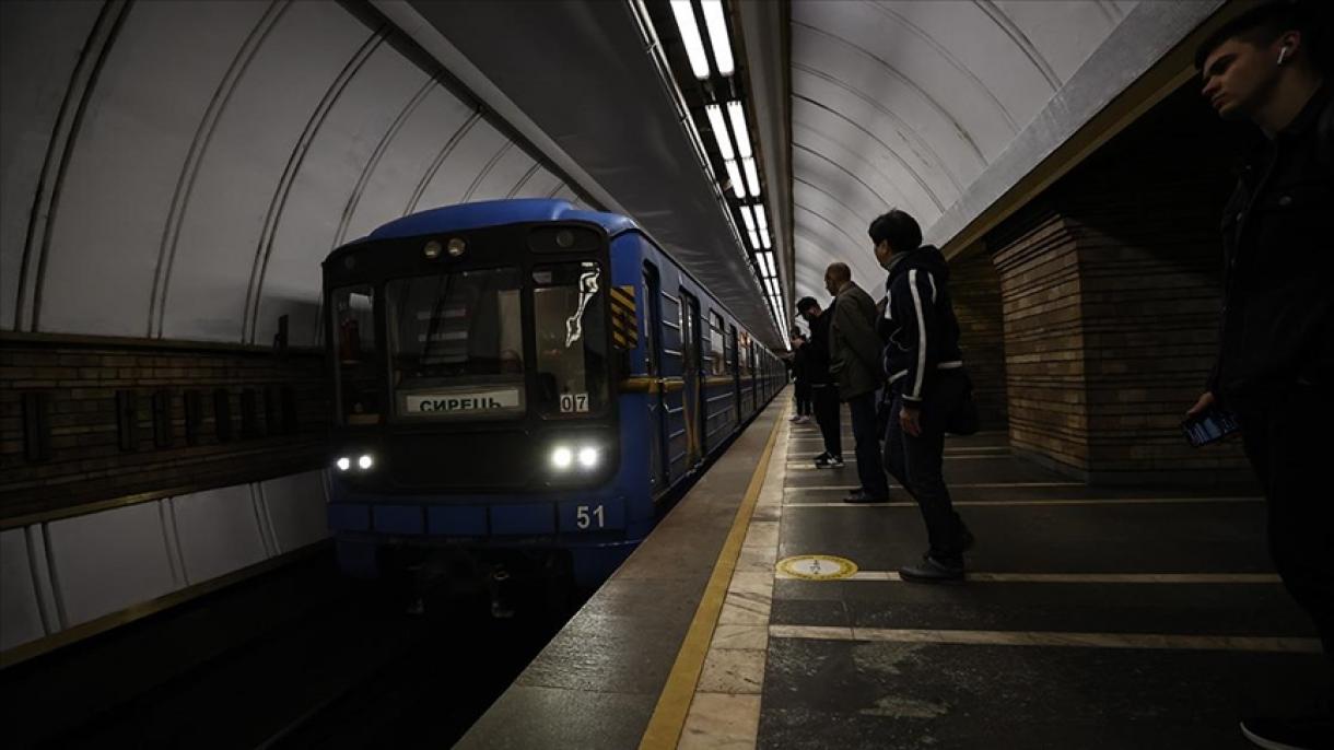 خطوط مترو در کیف دوبار آغاز به فعالیت کردند