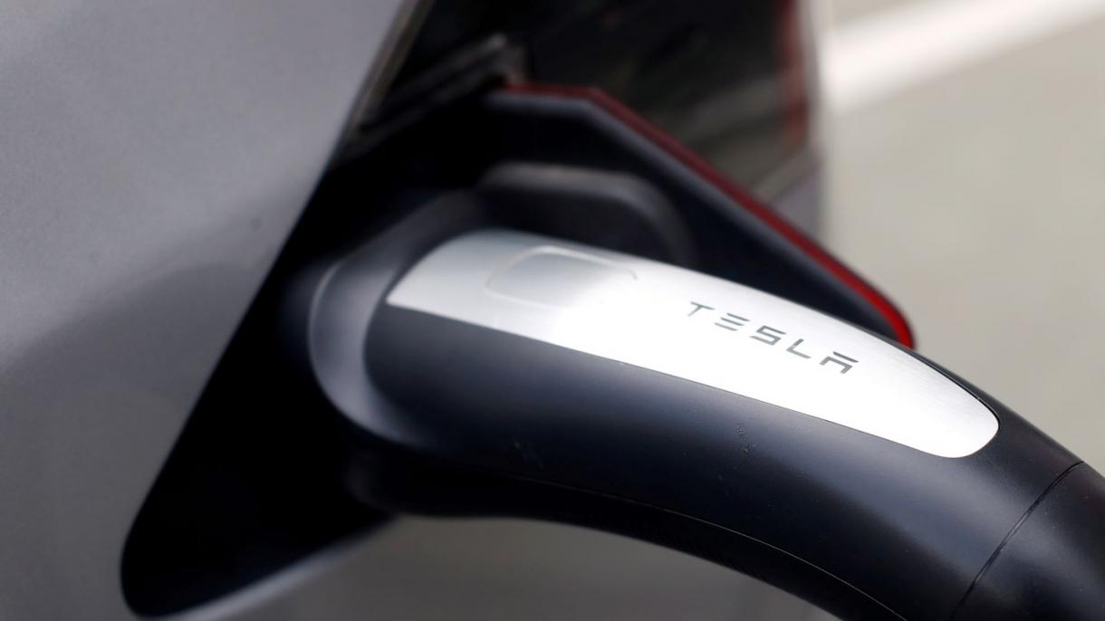 “Tesla” yaňa batareyaların tanıttı