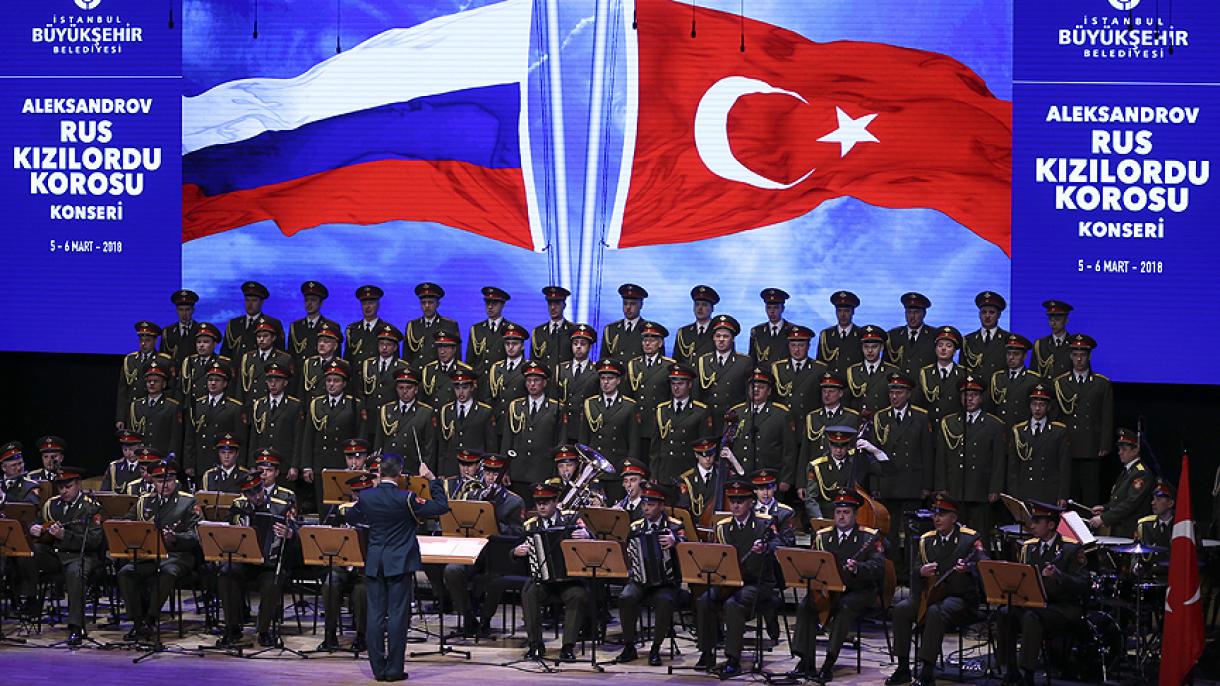 Кызыл армиянын «Александров» атындагы хору концерт койду