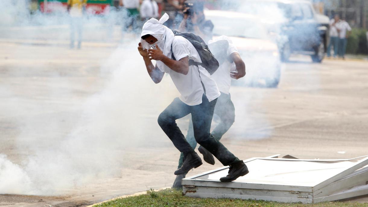 Gondurasta protest çaraları