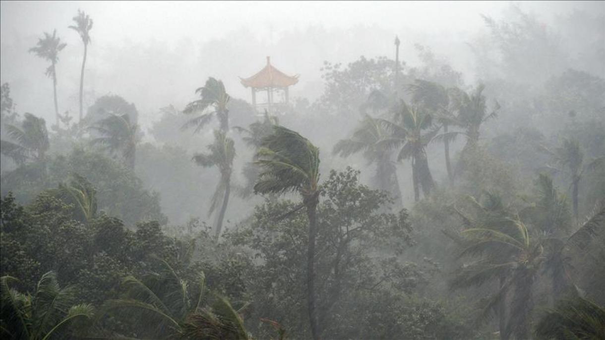 Un ciclone in India ha fatto alemeno 10 vittime