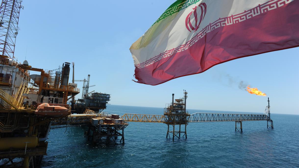 ایران قصد دارد در 20 سال آینده تولید نفت خود را به 4.7 میلیون بشکه در روز برساند