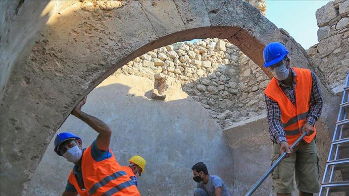 Descubren una histórica cisterna en la ciudad antigua de Beçin