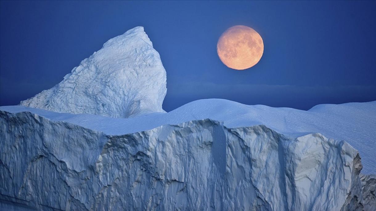 Антарктикада муз мөңгүсү ажырады