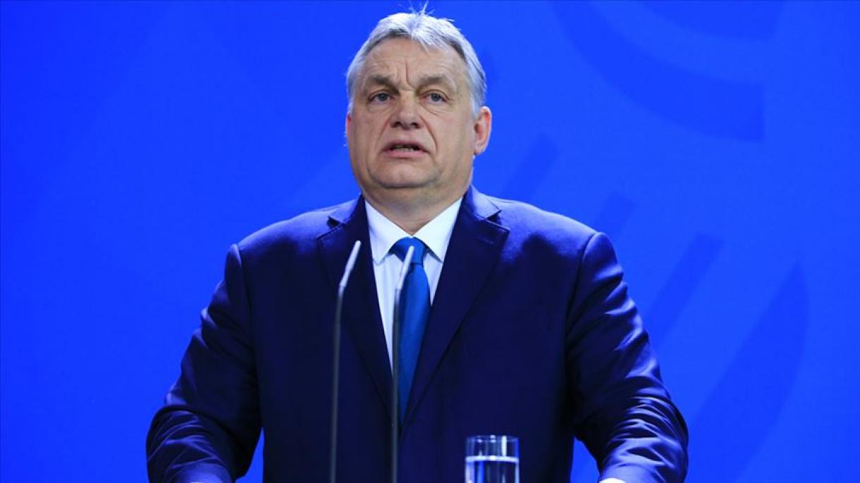 Európai Egyesült Államokat akarnak létrehozni Orbán szerint
