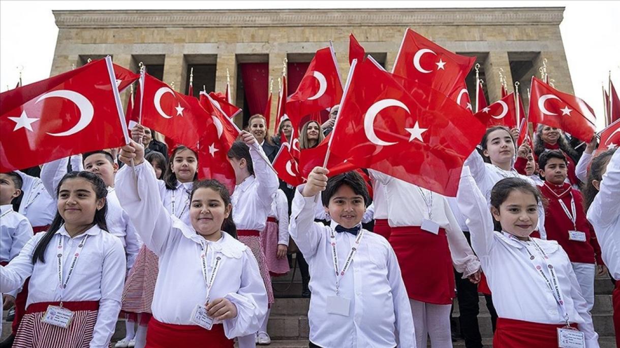 El entusiasmo del 23 de abril, Día de la Soberanía Nacional y del Niño, se vive en todo Türkiye